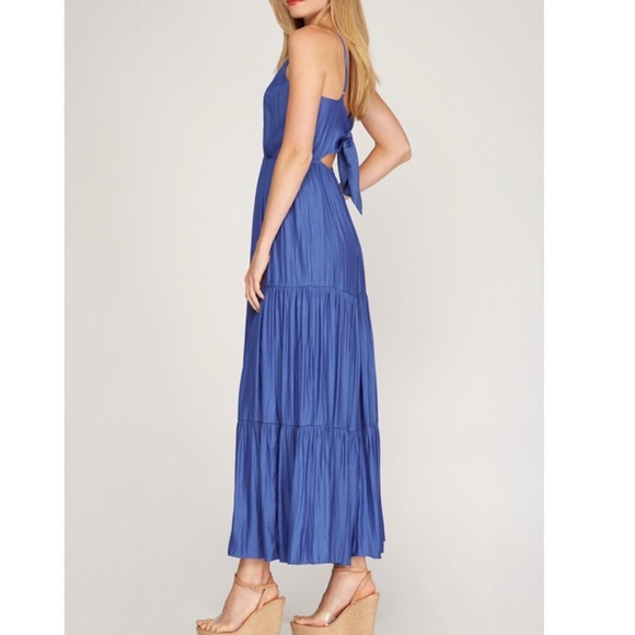 Boho Blue Tiered Open Back Maxi Dress - Picture 3 of 5